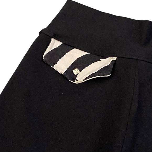 Bia Brazil Yoga Leggings Flare Leg Black Zebra Print Women’s One Size Y2K - Picture 7 of 9